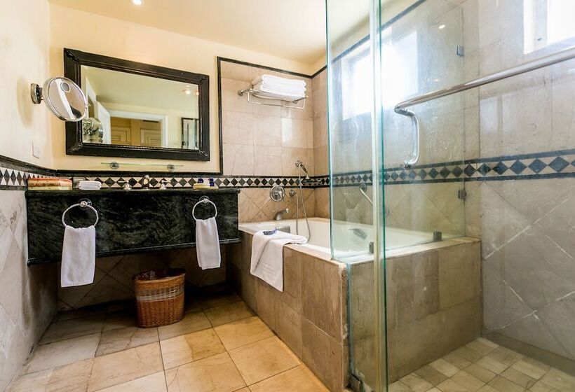 חדר סטנדרט שתי מיטות זוגיות, Pierre Mundo Imperial Riviera Diamante Acapulco