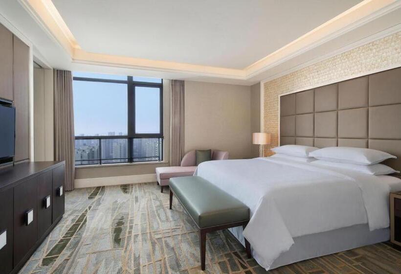Люкс Клуб, Sheraton Chuzhou