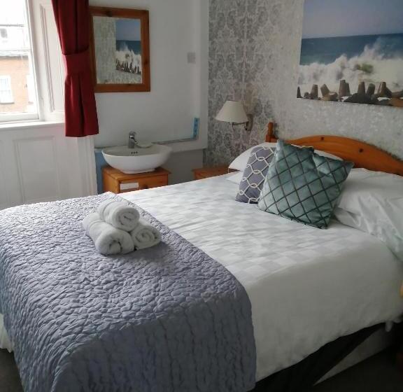 غرفة قياسية, The Kenton