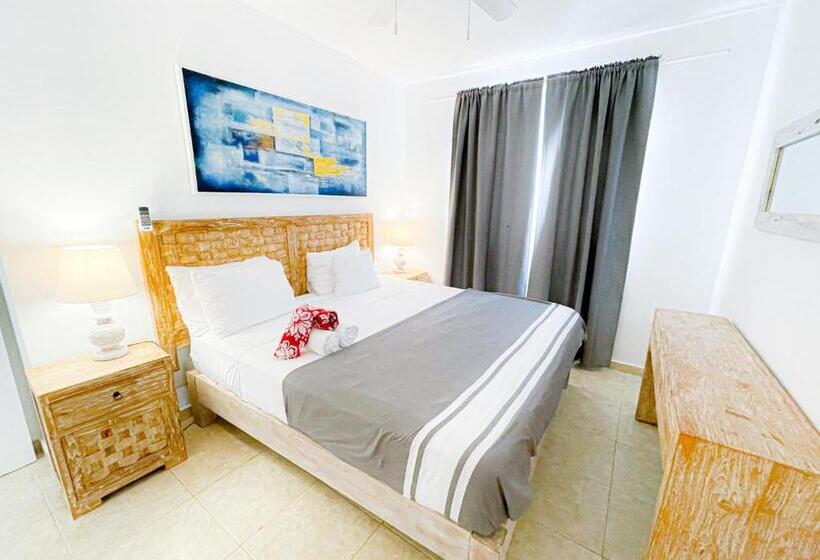 آپارتمان 1 خوابه با چشمانداز استخر, Villas Los Corales Long Term Bavaro Bbq Wifi Beach Club & Spa