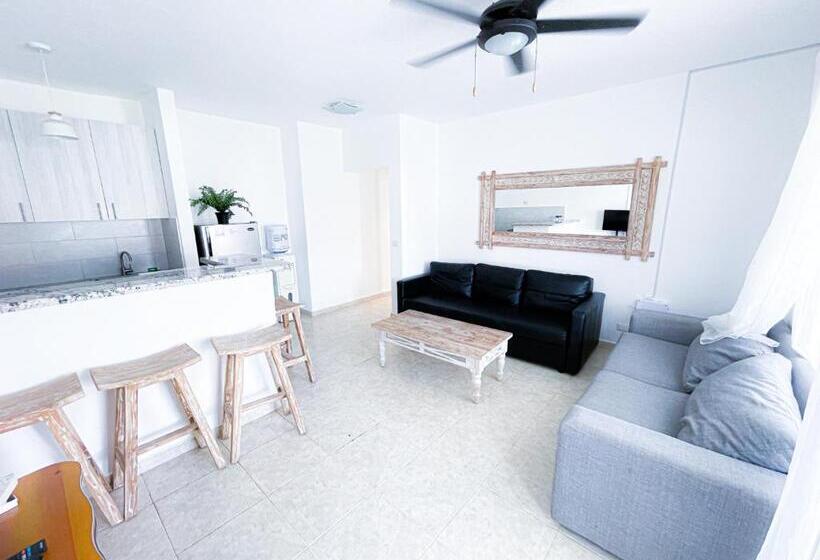 آپارتمان 1 خوابه با چشمانداز استخر, Villas Los Corales Long Term Bavaro Bbq Wifi Beach Club & Spa