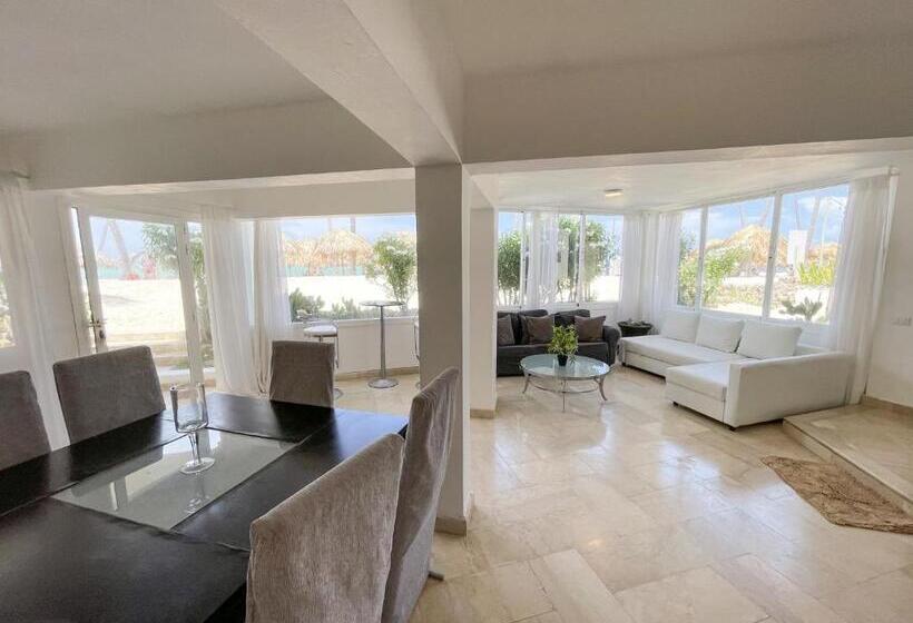 آپارتمان 1 خوابه با چشمانداز دریا, Villas Los Corales Long Term Bavaro Bbq Wifi Beach Club & Spa