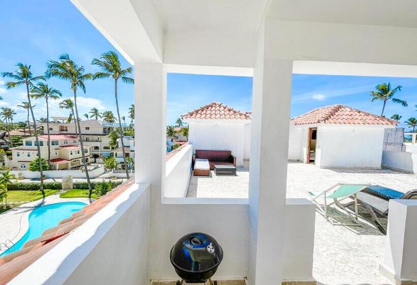 1 Bedroom Penthouse Apartment, Villas Los Corales Long Term Bavaro Bbq Wifi Beach Club & Spa
