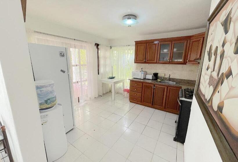 ویلای 1 خوابه با چشمانداز باغ, Villas Los Corales Long Term Bavaro Bbq Wifi Beach Club & Spa