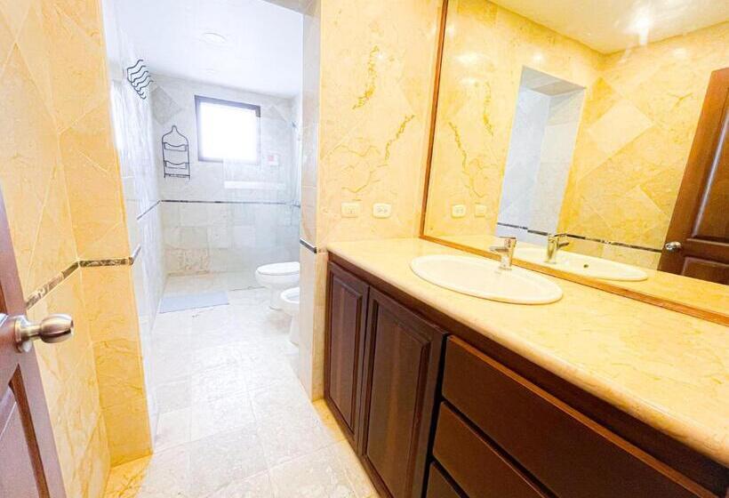 آپارتمان 1 خوابه با چشمانداز استخر, Villas Los Corales Long Term Bavaro Bbq Wifi Beach Club & Spa