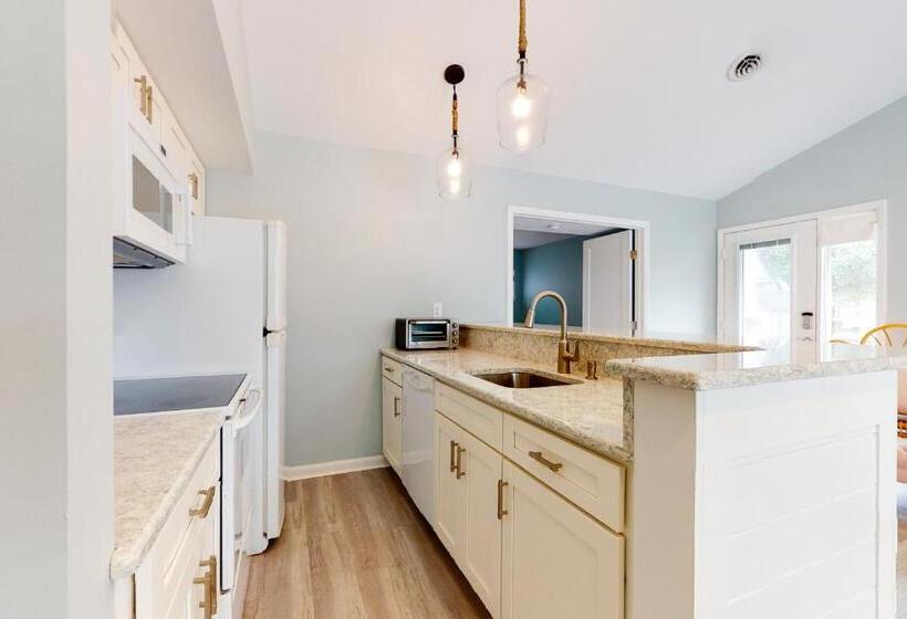 شقة غرفة واحدة, Sea Colony   4503 Tie Breaker