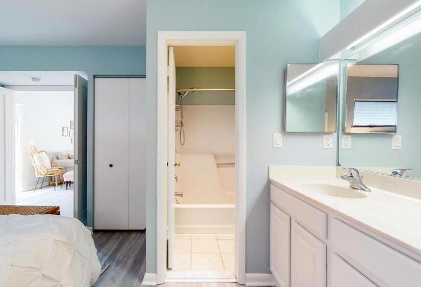 شقة غرفة واحدة, Sea Colony   4503 Tie Breaker