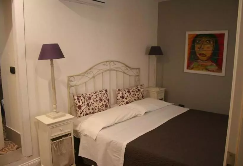 اتاق استاندارد, Camere A Sud