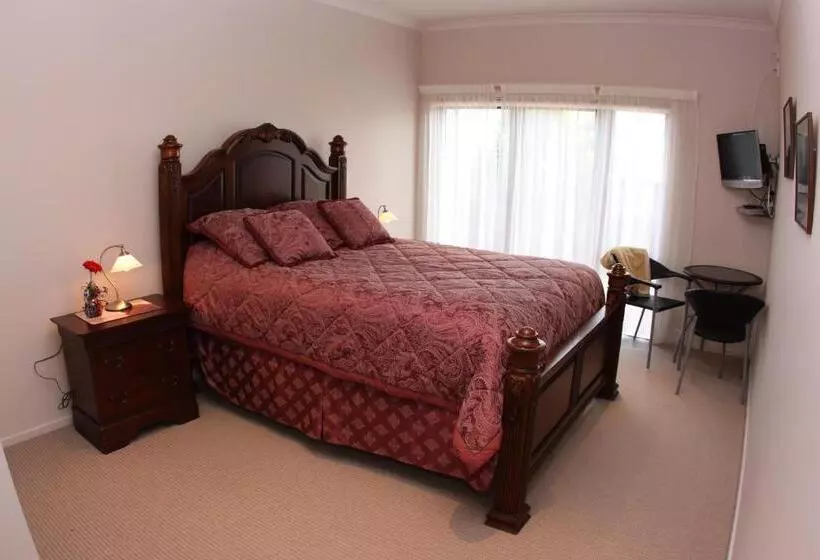 デラックスルーム, Richmond Farm Lodge