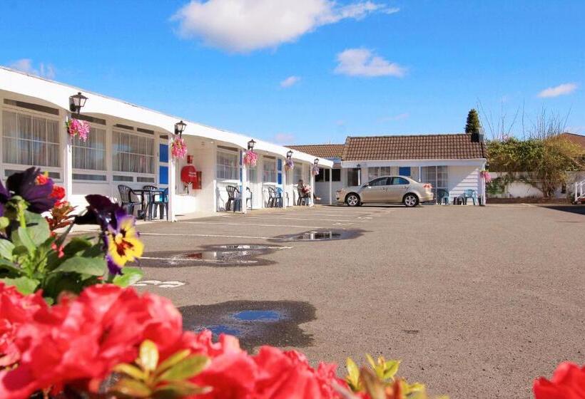 חדר סטנדרט עם מיטת קווין, Golden Glow Motel