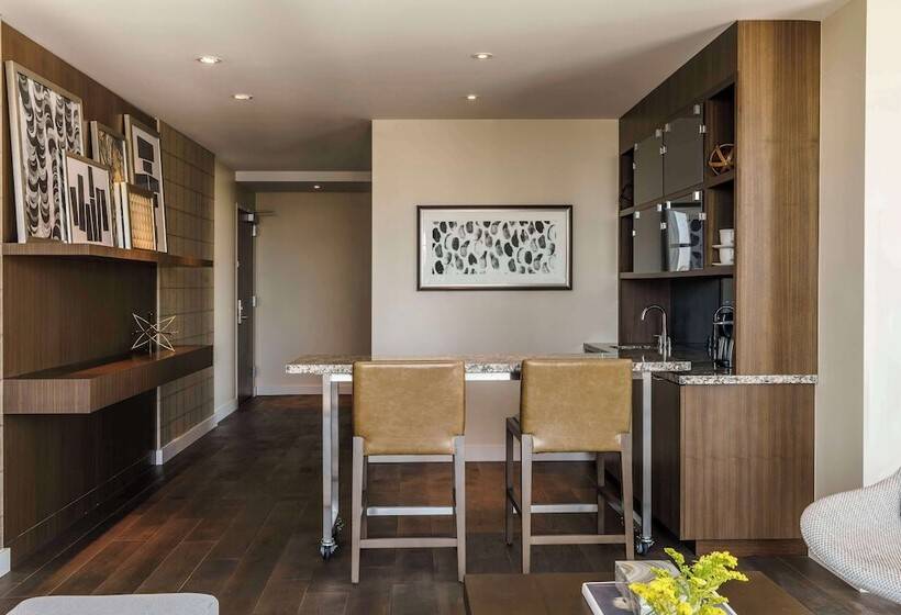 Номер Стандарт, Hyatt Regency Houston Galleria