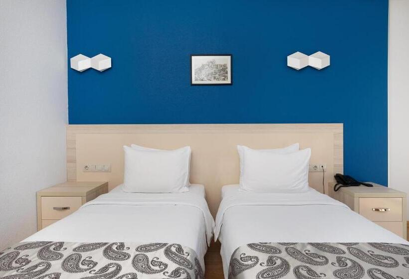 Номер Стандарт, Iveria Inn