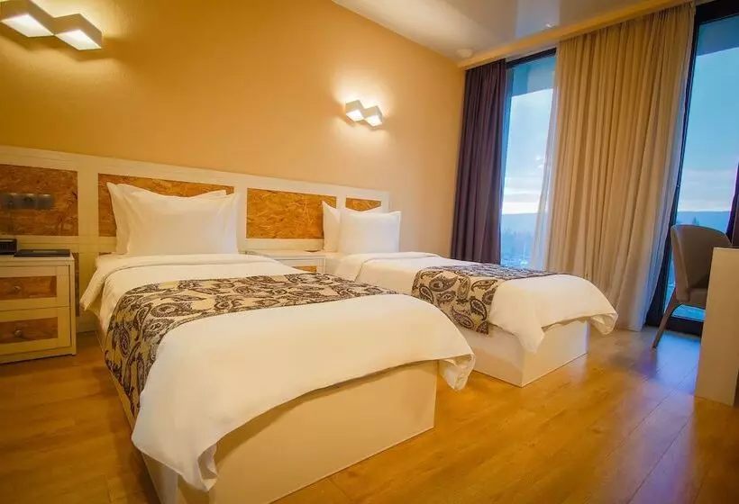 اتاق استاندارد, Iveria Inn