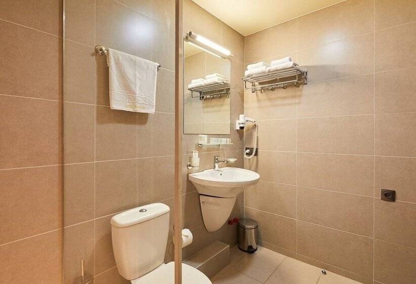 Номер Deluxe, Iveria Inn