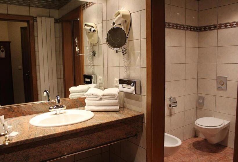 クラシックルーム, Le Mandelberg