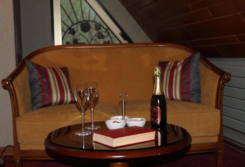 コンフォートルーム, Le Mandelberg