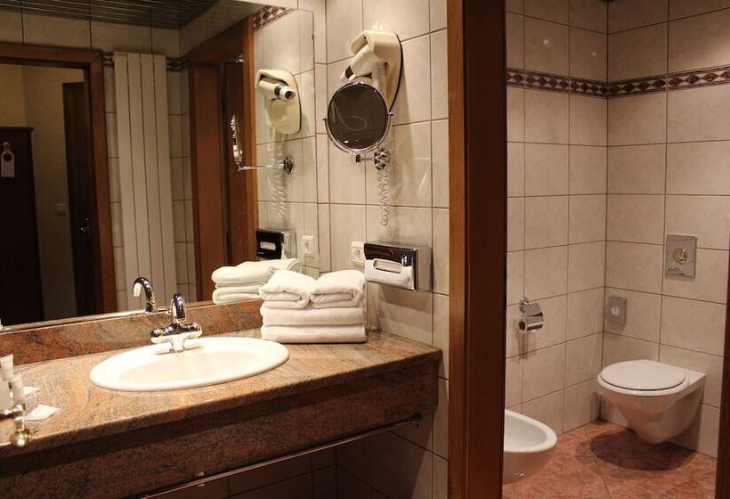 コンフォートルーム, Le Mandelberg