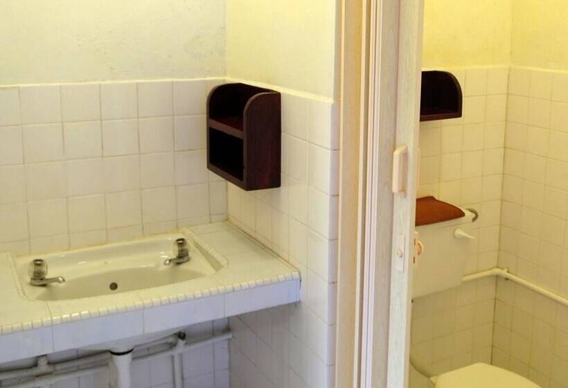 غرفة قياسية مطلّة علي الحديقة, Mile 36 Lodge