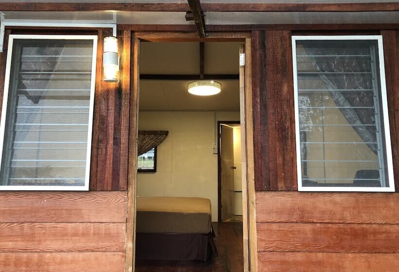 غرفة ديلوكس مطلة على الجبل, Mile 36 Lodge