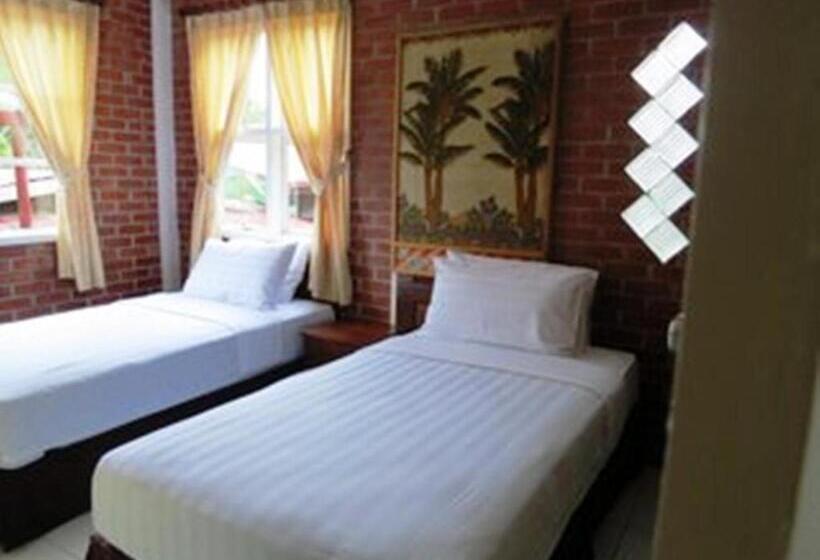 غرفة عائلية, Mile 36 Lodge