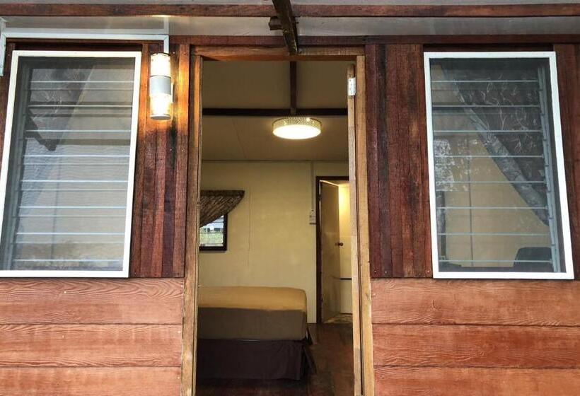 غرفة ديلوكس مطلة على الجبل, Mile 36 Lodge