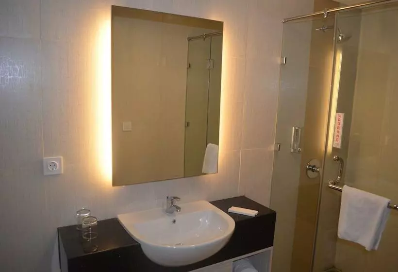 デラックスルーム, World Hotel Jakarta   Bandengan
