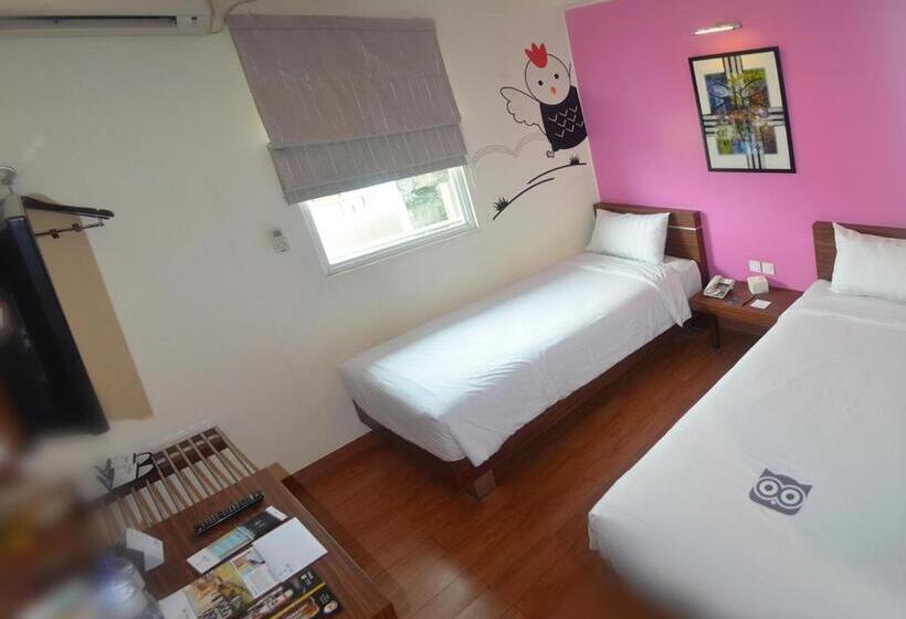 חדר סופריור, World Hotel Jakarta   Bandengan