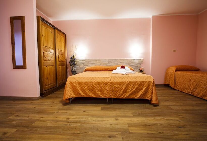 スタンダード４人部屋, Olimpic