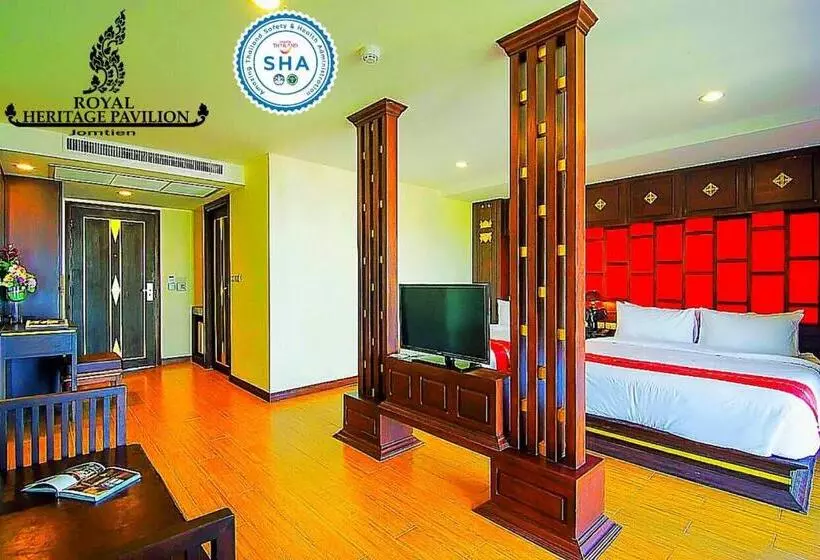 Standard Kolmen Hengen Huone, Royal Heritage Pavilion Jomtien