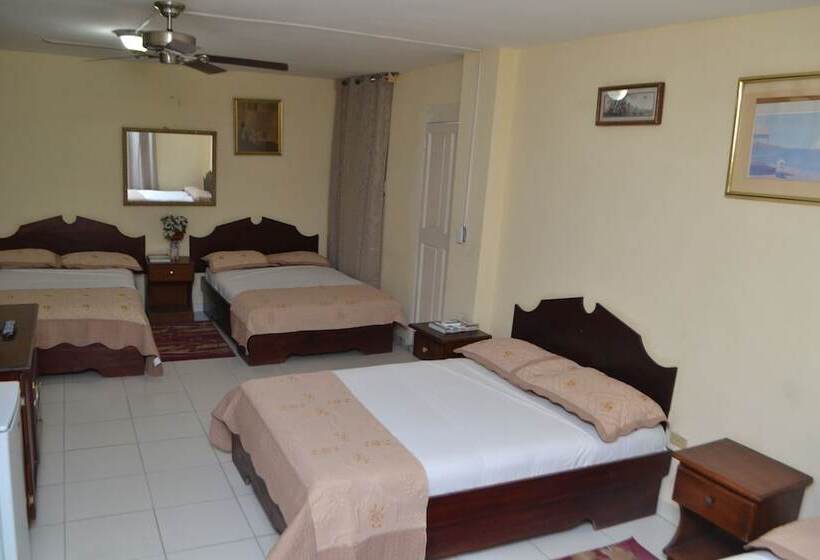 Quarto Familiar, Seven Stars