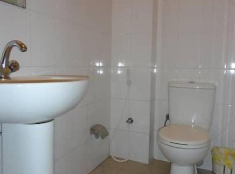 غرفة ديلوكس, Shalimar