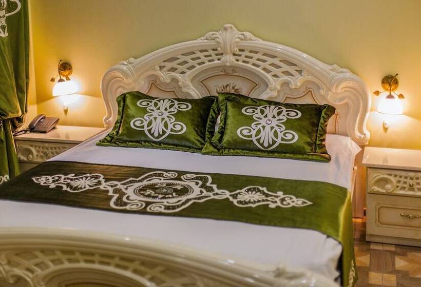 Standardrum, Sm Royal