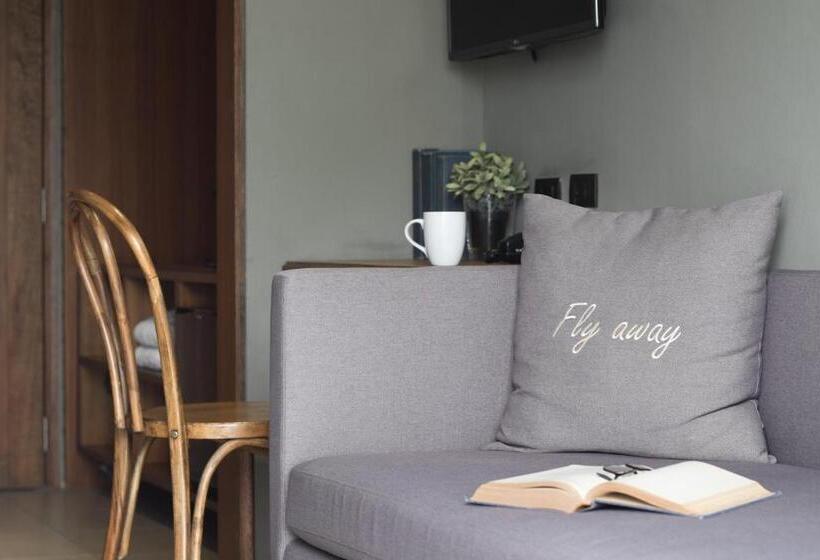 Номер Deluxe, Sugar Marina Hotel Aviator Phuket Airport Sha Extra Plus