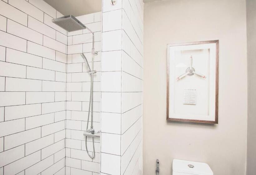 Номер Deluxe Вид на Бассейн, Sugar Marina Hotel Aviator Phuket Airport Sha Extra Plus