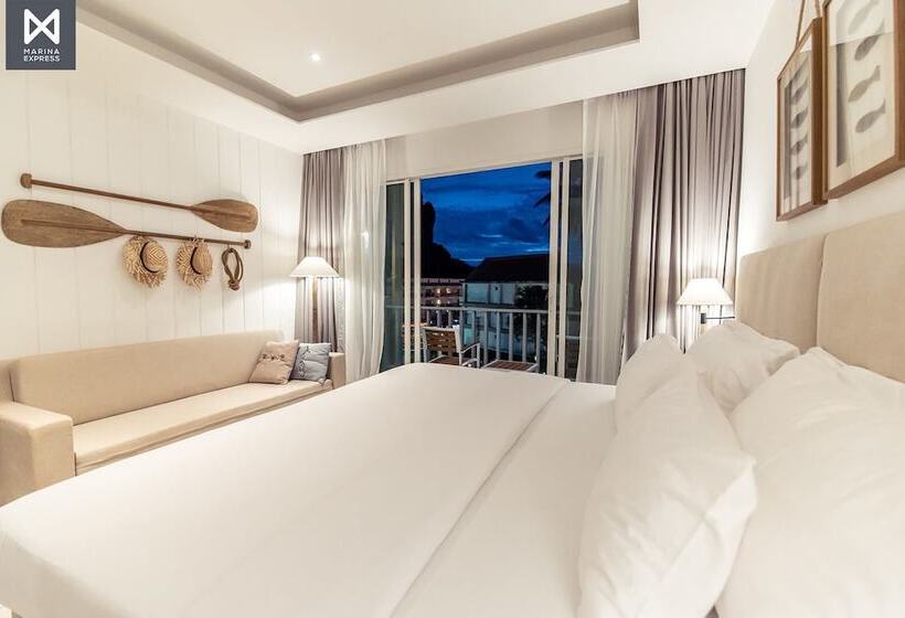 Номер Deluxe Вид на Бассейн, Sugar Marina Hotel Aviator Phuket Airport Sha Extra Plus