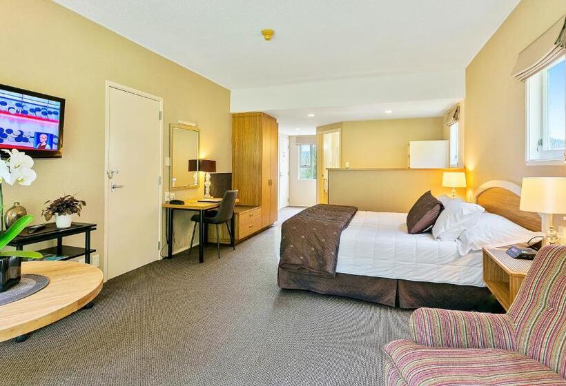 Семейный Номер Deluxe, Wallaceville Motor Lodge