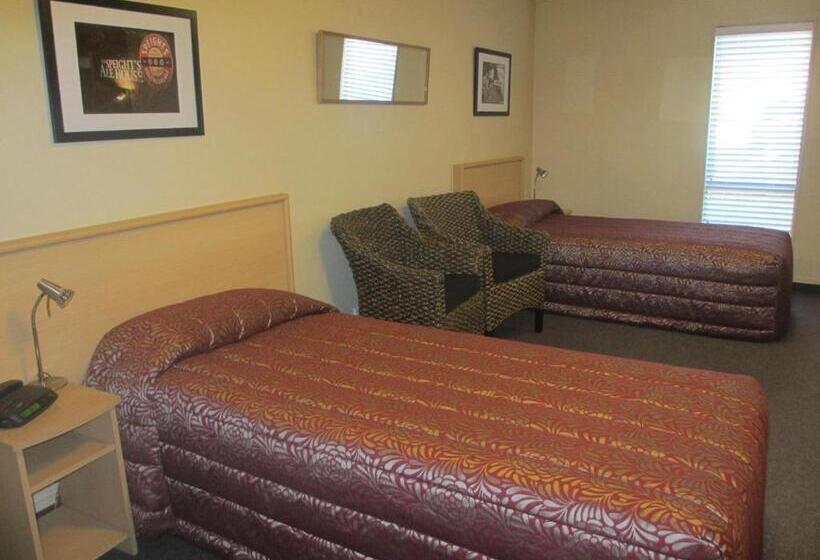 标准间, Alhambra Oaks Motor Lodge