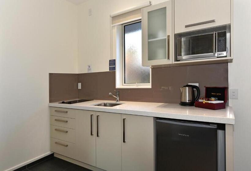 エクゼクティブワンルーム, Aspen Court Franz Josef