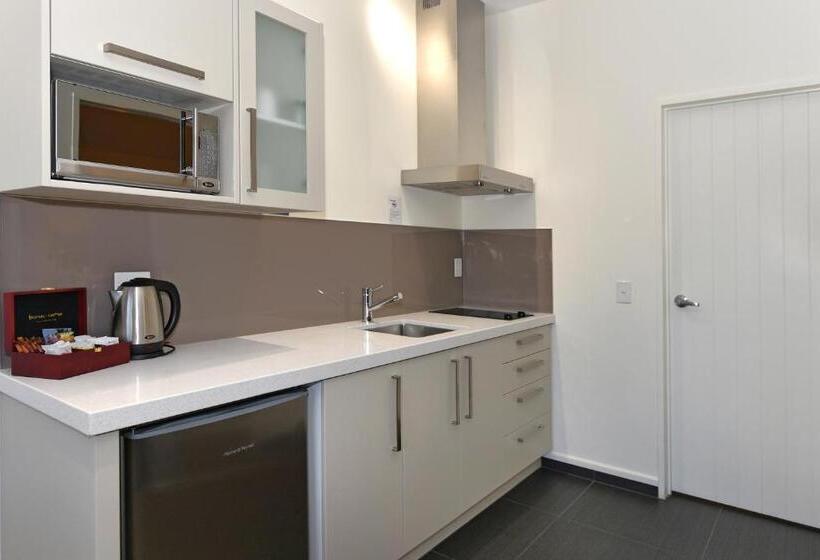 エクゼクティブワンルーム, Aspen Court Franz Josef