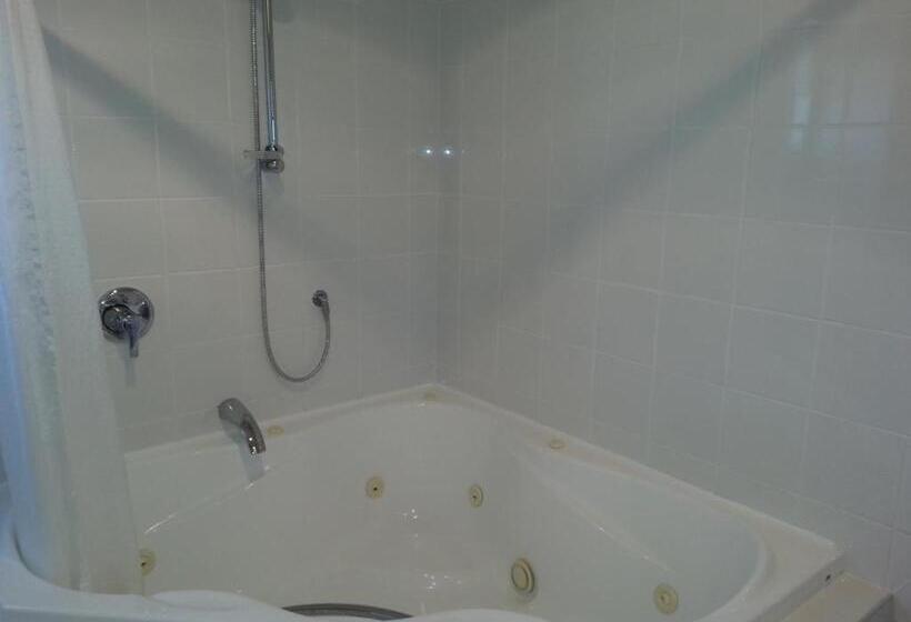 管理人员工作室, Cedar Grove Motor Lodge