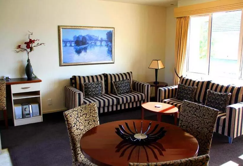 آپارتمان اجرایی 1 خوابه, Cedar Grove Motor Lodge