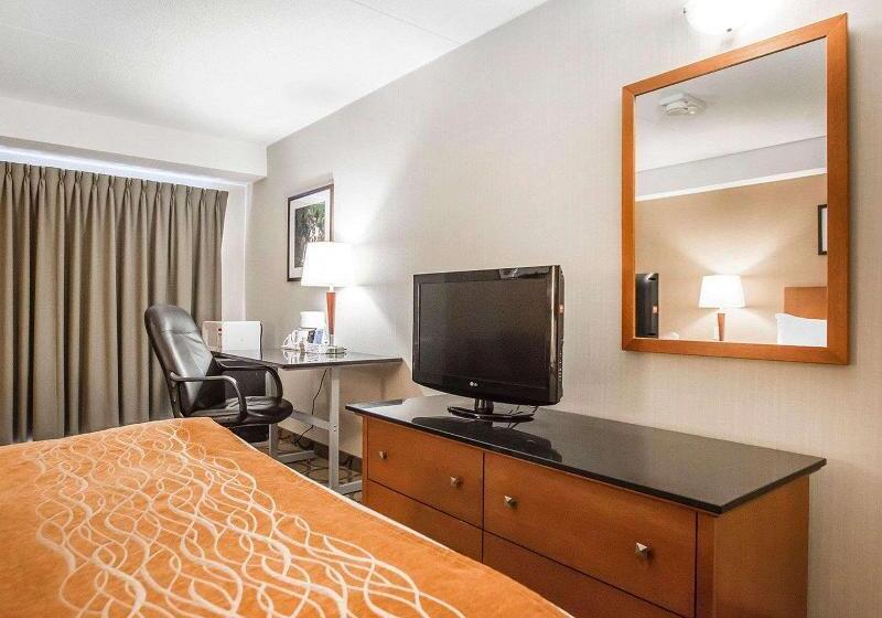 Студия Стандарт, Pembrooke Motor Lodge