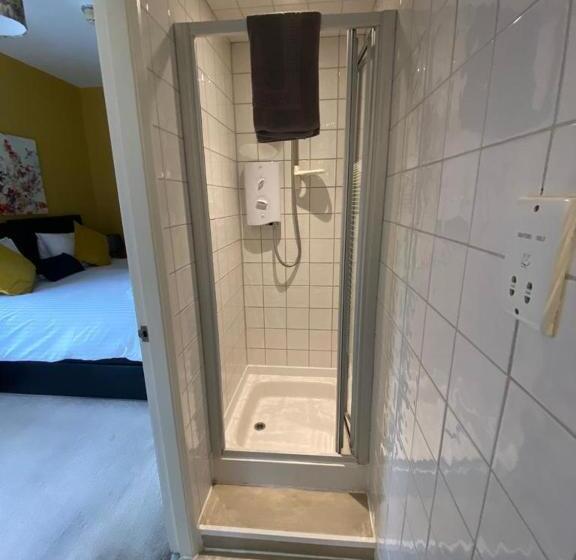 스탠다드 룸, Grosvenor Place Guest House