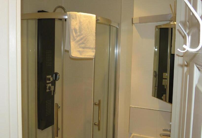 이코노미 룸, Grosvenor Place Guest House