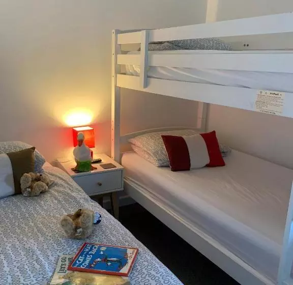 Talo 2 Makuuhuonetta, Rossendale Holiday Cottages & Spa