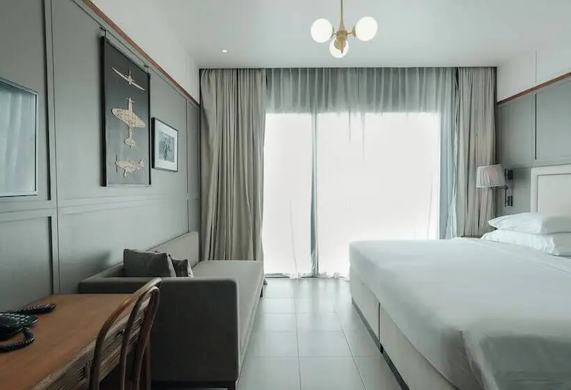 اتاق لوکس, Sugar Marina Hotel  Aviator  Phuket Airport