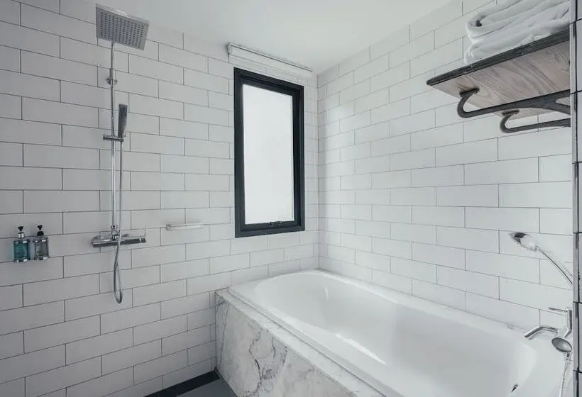 سوییت, Sugar Marina Hotel  Aviator  Phuket Airport