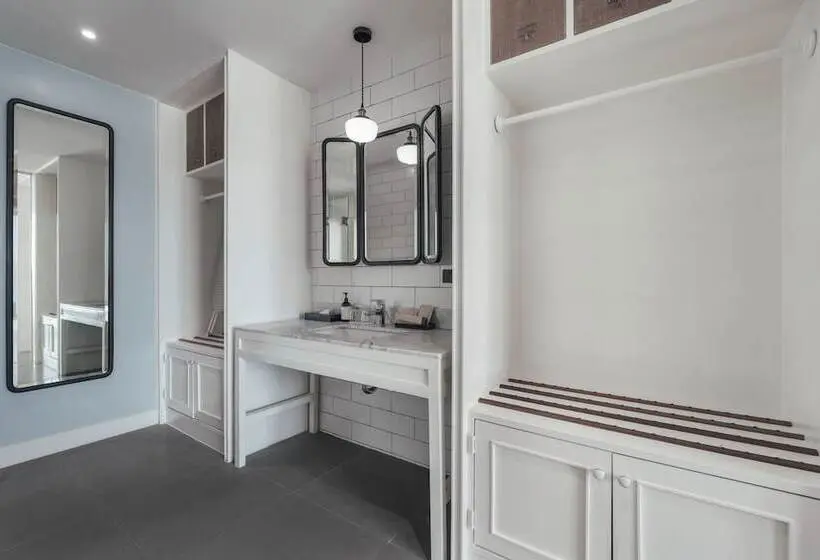 سوییت, Sugar Marina Hotel  Aviator  Phuket Airport