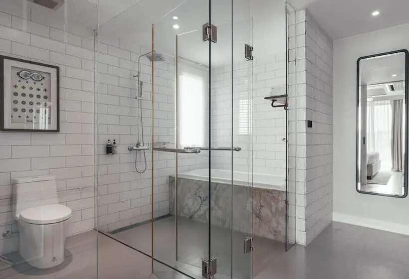 سوییت, Sugar Marina Hotel  Aviator  Phuket Airport