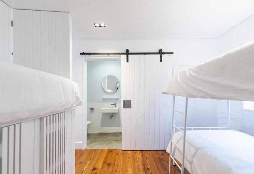 חדר משפחתי, Engenho Hostel